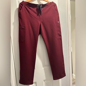 Figs Burgundy Technical Collection Yola Skinny Scrub Pant Size Large Gently Worn